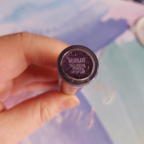 Urban Decay Vice Special Effects Regulate - Picture 2 of 3